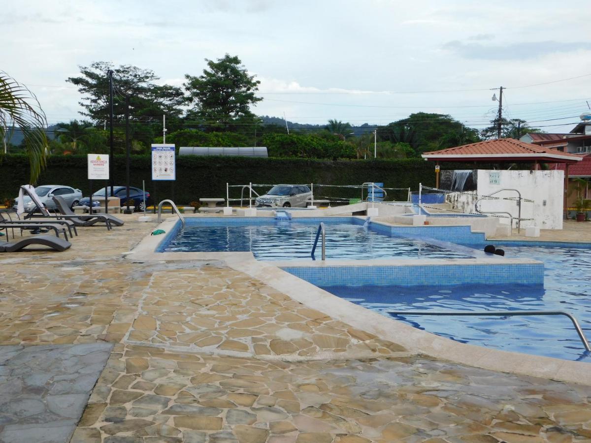 Condo Villa B27 Sleeps Five People - B28 Sleeps Six People - Price Includes Housekeeping Fees Not Taxes - Very Close To The Pool And Beach! Jacó Exterior foto