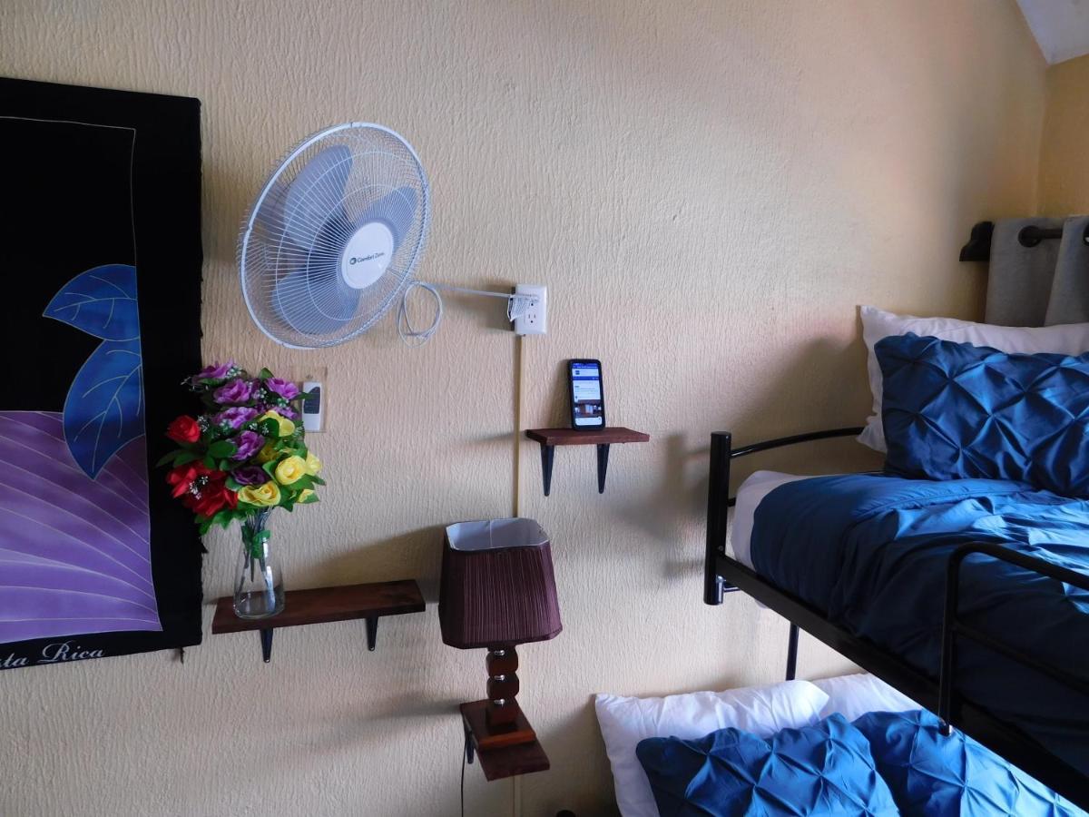 Condo Villa B27 Sleeps Five People - B28 Sleeps Six People - Price Includes Housekeeping Fees Not Taxes - Very Close To The Pool And Beach! Jacó Exterior foto