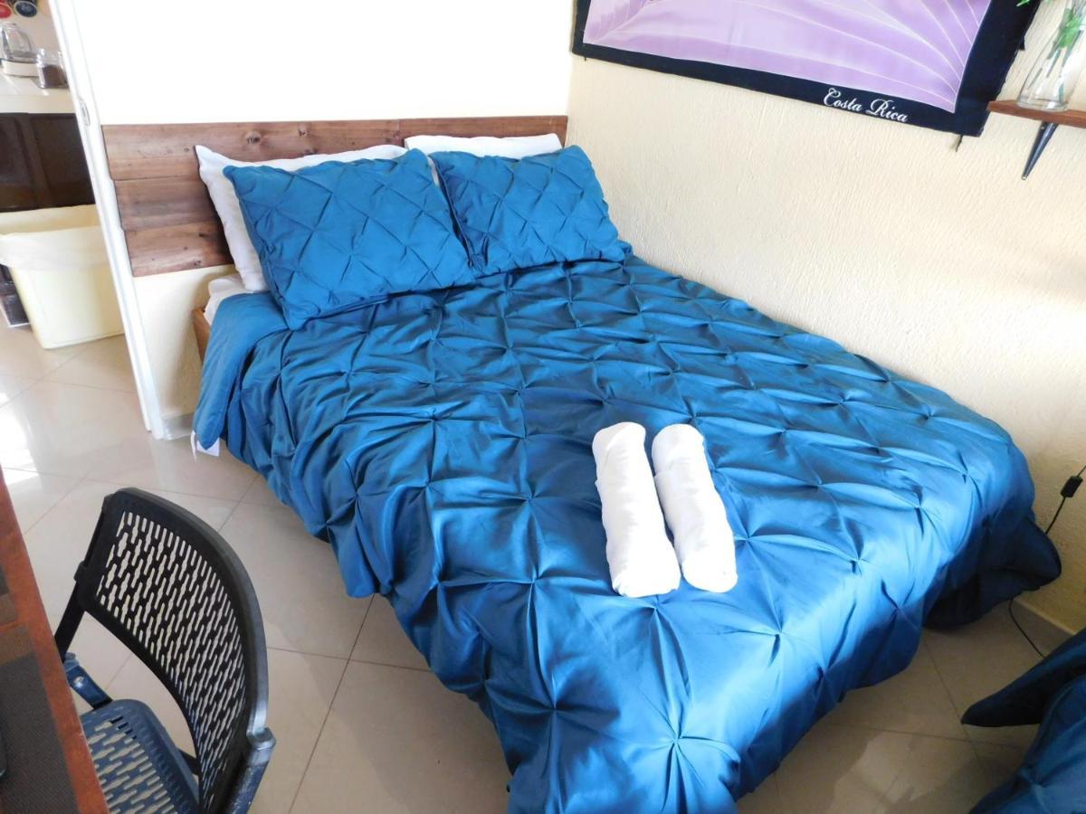 Condo Villa B27 Sleeps Five People - B28 Sleeps Six People - Price Includes Housekeeping Fees Not Taxes - Very Close To The Pool And Beach! Jacó Exterior foto