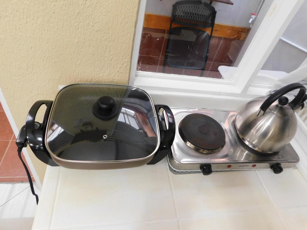Condo Villa B27 Sleeps Five People - B28 Sleeps Six People - Price Includes Housekeeping Fees Not Taxes - Very Close To The Pool And Beach! Jacó Exterior foto